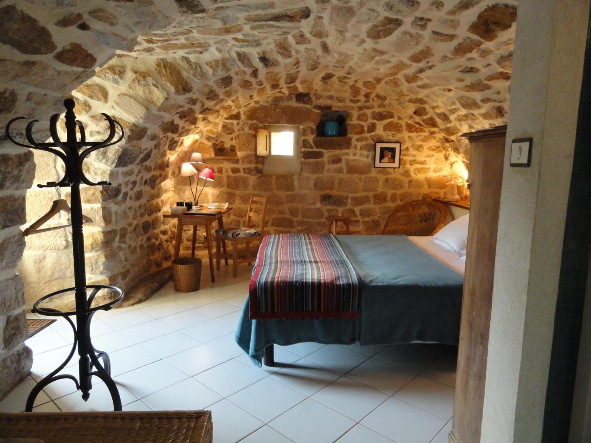 Chambre D'Hotes Au Creux Du Chambon Joyeuse Zimmer foto
