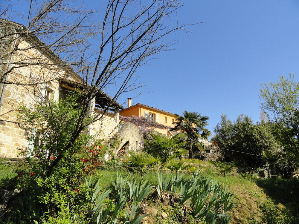 Chambre D'Hotes Au Creux Du Chambon Joyeuse Exterior foto